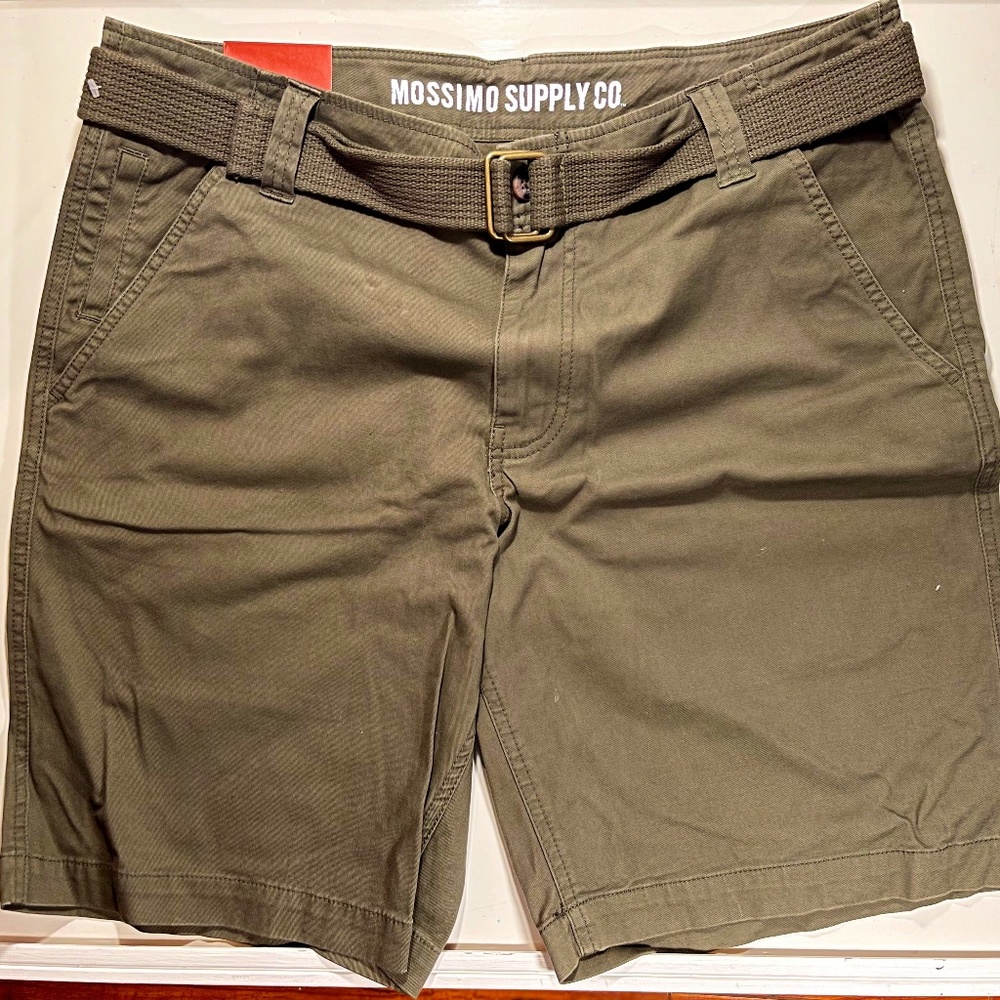 Mossimo Supply Co Men's Green Flat Front Shorts (9.5" inseam) Size 36